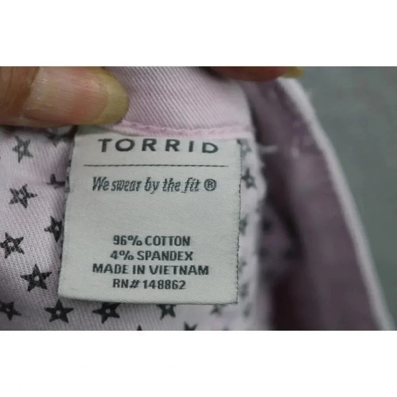 Torrid Light Purple Bermuda Shorts-Size 18 - Picture 6 of 6